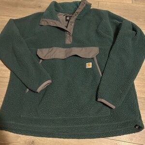 Women’s Carhartt pullover